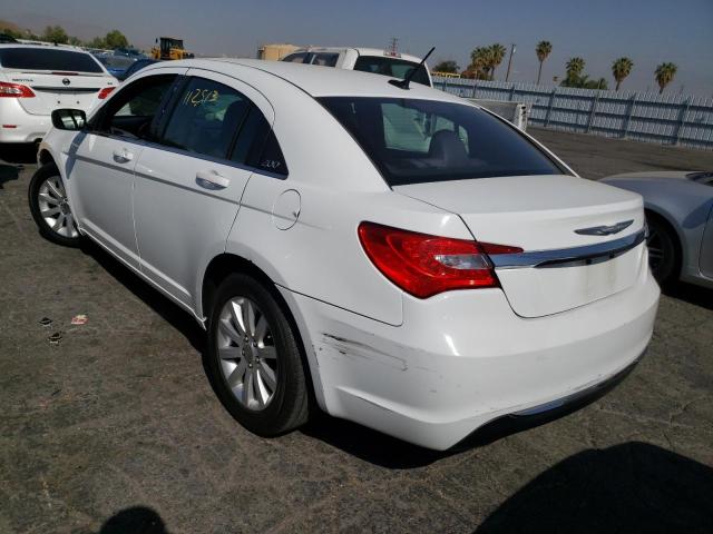 Photo 3 from auction – 2013 CHRYSLER 200 TOURIN with VIN 1C3CCBBBXDN764496