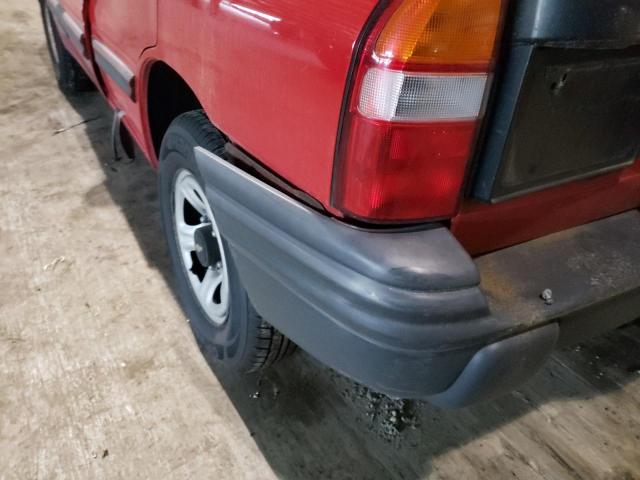 Photo 10 from auction – 2000 CHEVROLET TRACKER with VIN 2CNBJ13C0Y6953422
