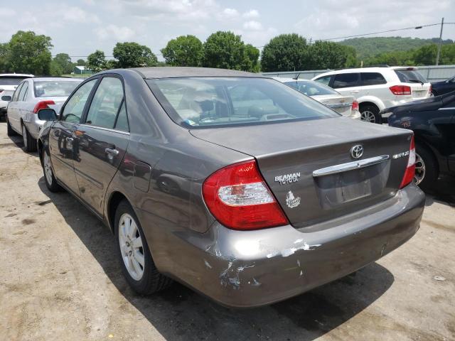 Photo 3 from auction – 2004 TOYOTA CAMRY LE with VIN 4T1BE30K44U876125