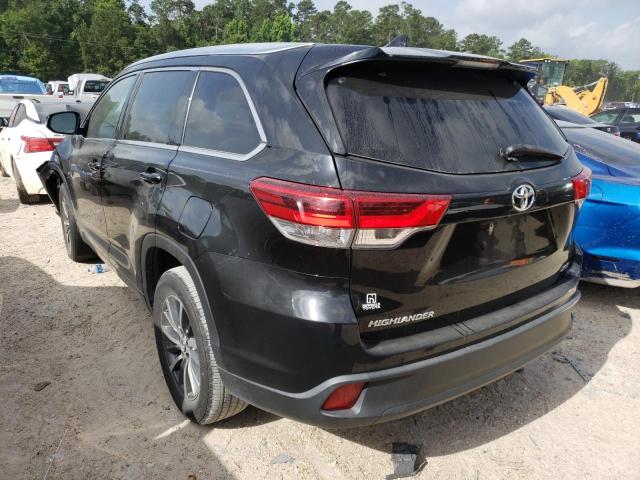 Photo 3 from auction – 2018 TOYOTA HIGHLANDER with VIN 5TDKZRFH5JS547960