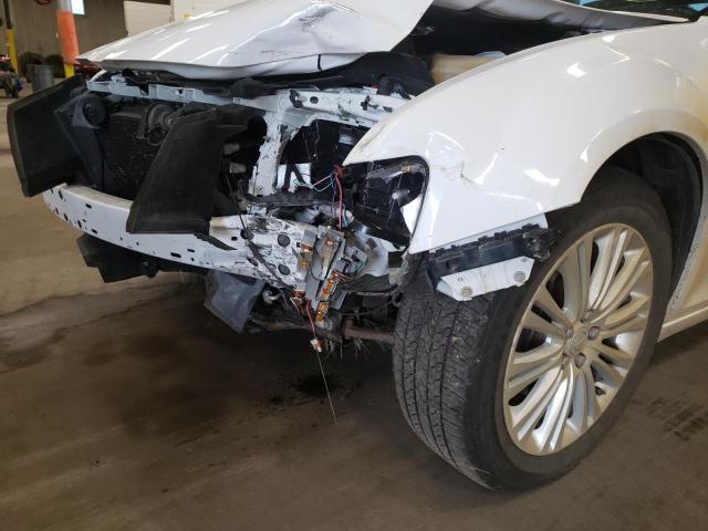 Photo 9 from auction – 2014 CHRYSLER 300C with VIN 2C3CCAKG7EH216648