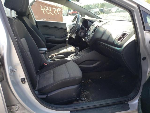 Photo 5 from auction – 2016 KIA FORTE LX with VIN KNAFX4A66G5451928