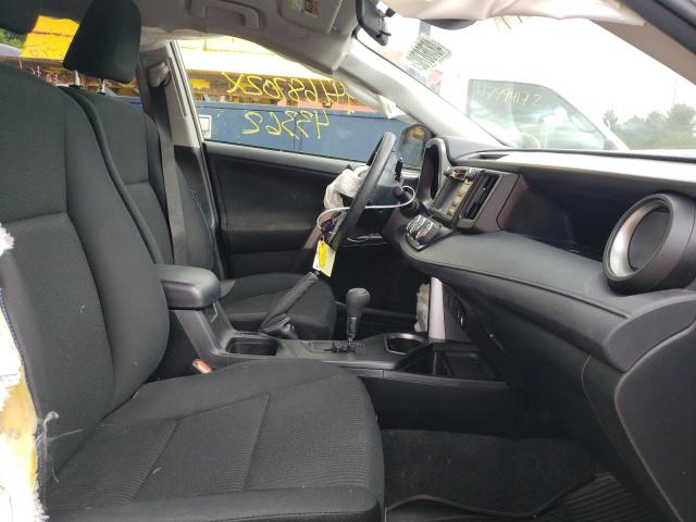 Photo 5 from auction – 2017 TOYOTA RAV4 LE with VIN JTMBFREV7HJ172922