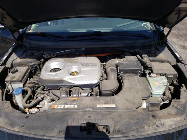 Photo 7 from auction – 2016 HYUNDAI SONATA with VIN KMHE24L17GA018958