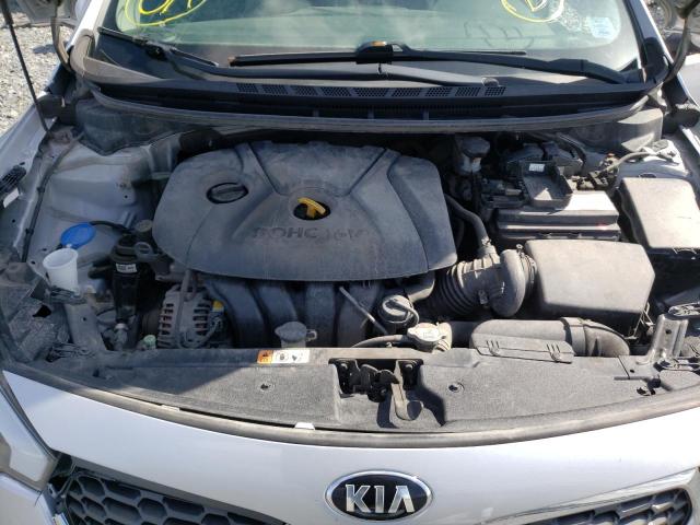 Photo 7 from auction – 2016 KIA FORTE LX with VIN KNAFX4A66G5451928