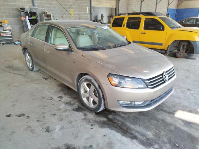 VOLKSWAGEN PASSAT S 2015 with VIN 1VWAT7A3XFC122883 - Photo from auction