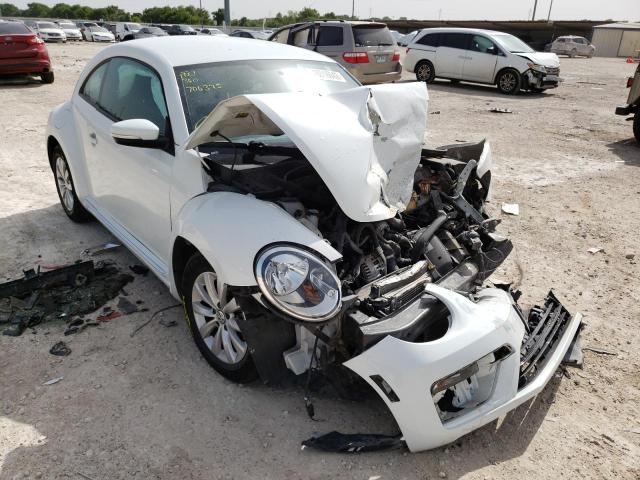 VOLKSWAGEN BEETLE S 2019 with VIN 3VWFD7AT3KM706375 - Photo from auction
