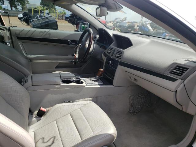 Photo 5 from auction – 2011 MERCEDES-BENZ E 550 with VIN WDDKK7CF4BF114598