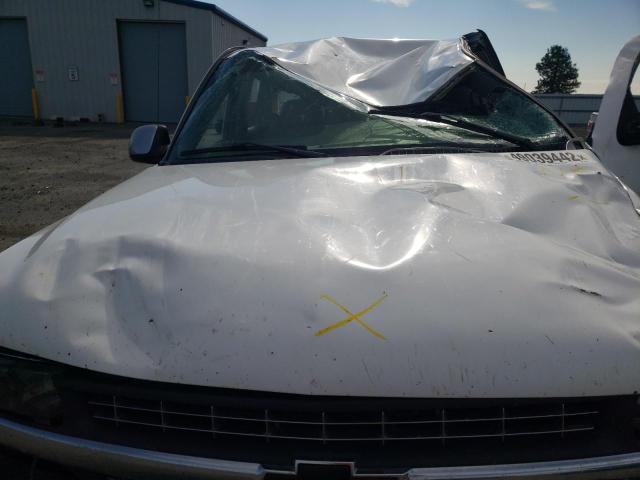 Photo 7 from auction – 2000 CHEVROLET SILVERADO with VIN 1GCEK19T6YE376297