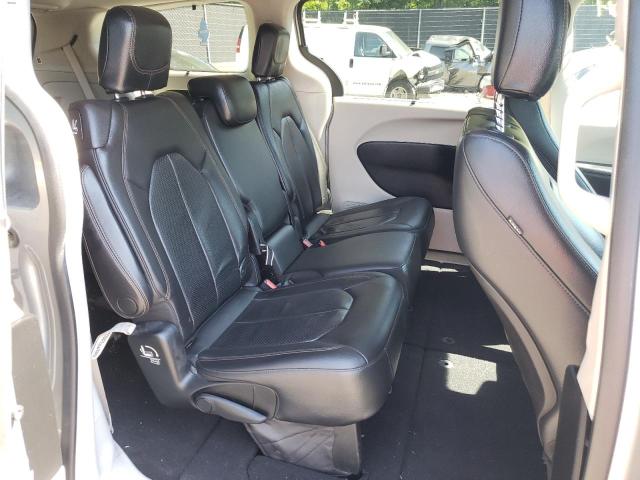 Photo 6 from auction – 2018 CHRYSLER PACIFICA T with VIN 2C4RC1BG7JR217468