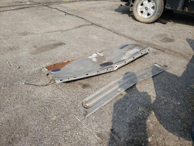 Photo 9 from auction – 2000 FORD F150 with VIN 1FTRX18W6YNA58677