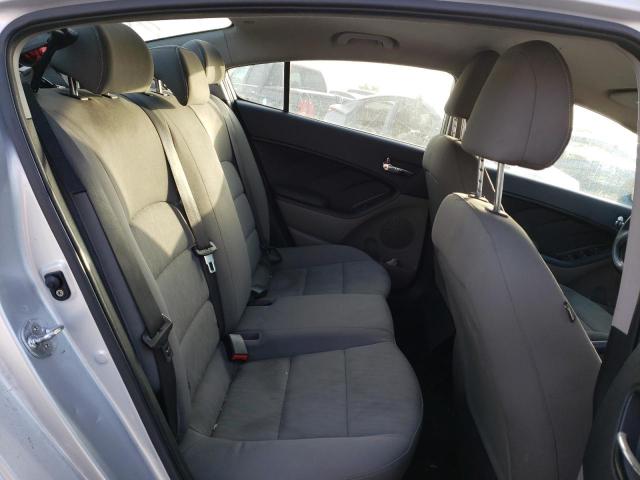 Photo 6 from auction – 2015 KIA FORTE LX with VIN KNAFK4A68F5262713