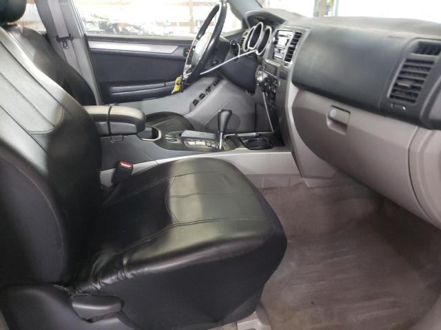 Photo 5 from auction – 2004 TOYOTA 4RUNNER SR with VIN JTEBU14R940025167