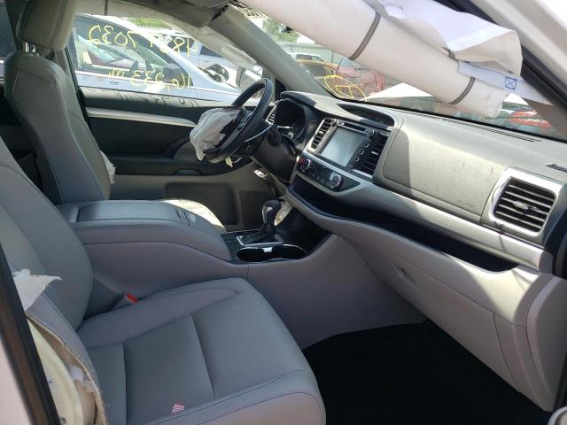 Photo 5 from auction – 2019 TOYOTA HIGHLANDER with VIN 5TDJZRFH4KS604713