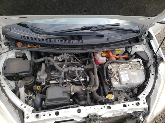 Photo 7 from auction – 2013 TOYOTA PRIUS C with VIN JTDKDTB34D1537606