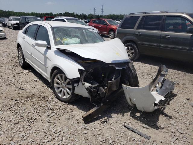 CHRYSLER 200 TOURIN 2014 with VIN 1C3CCBBB8EN167669 - Photo from auction