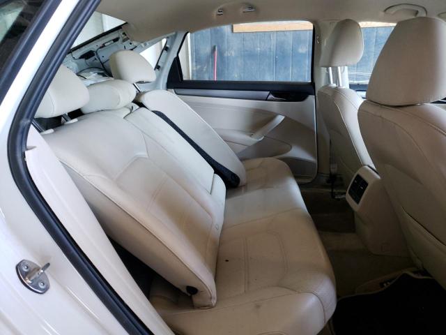 Photo 6 from auction – 2015 VOLKSWAGEN PASSAT SE with VIN 1VWBS7A35FC016381