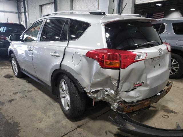 Photo 3 from auction – 2013 TOYOTA RAV4 XLE with VIN JTMRFREV0D5005710