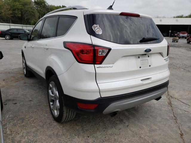 Photo 3 from auction – 2019 FORD ESCAPE TIT with VIN 1FMCU0J99KUA17515