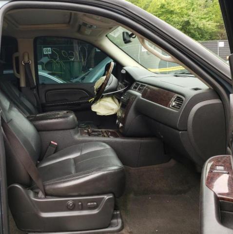 Photo 5 from auction – 2007 GMC YUKON DENA with VIN 1GKFK63877J223394