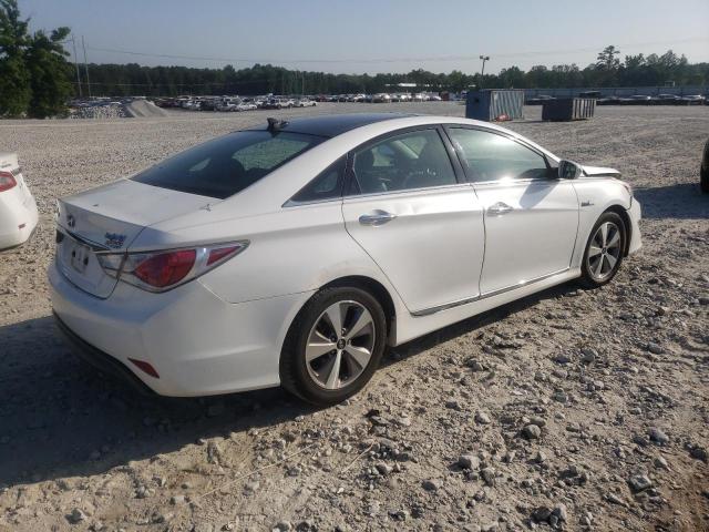 Photo 4 from auction – 2012 HYUNDAI SONATA HYB with VIN KMHEC4A43CA034630
