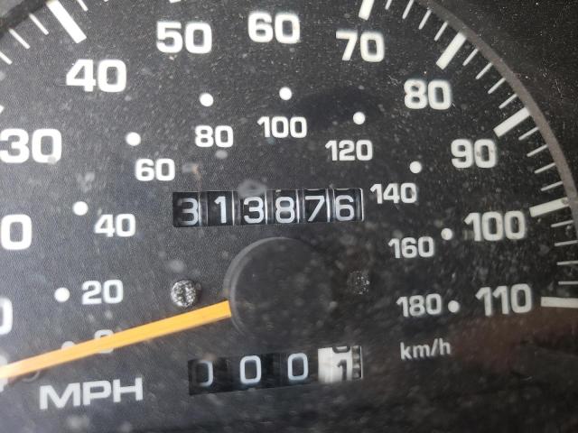 Photo 8 from auction – 1998 TOYOTA 4RUNNER SR with VIN JT3GN86R2W0066907