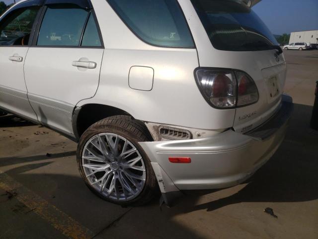 Photo 9 from auction – 2002 LEXUS RX 300 with VIN JTJHF10U720235716