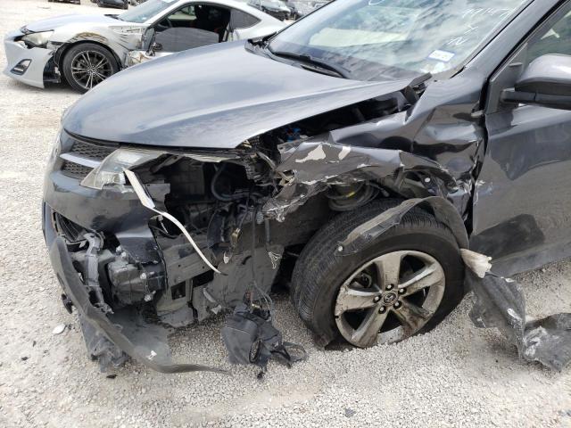 Photo 9 from auction – 2015 TOYOTA RAV4 XLE with VIN JTMRFREV0FD164509