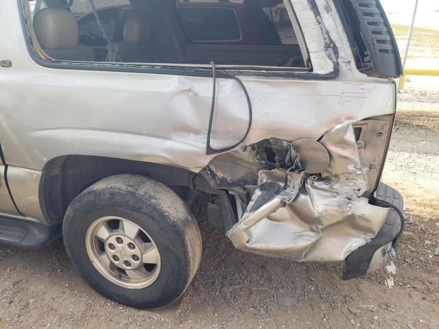 Photo 9 from auction – 2003 CHEVROLET SUBURBAN C with VIN 3GNEC16Z53G218872