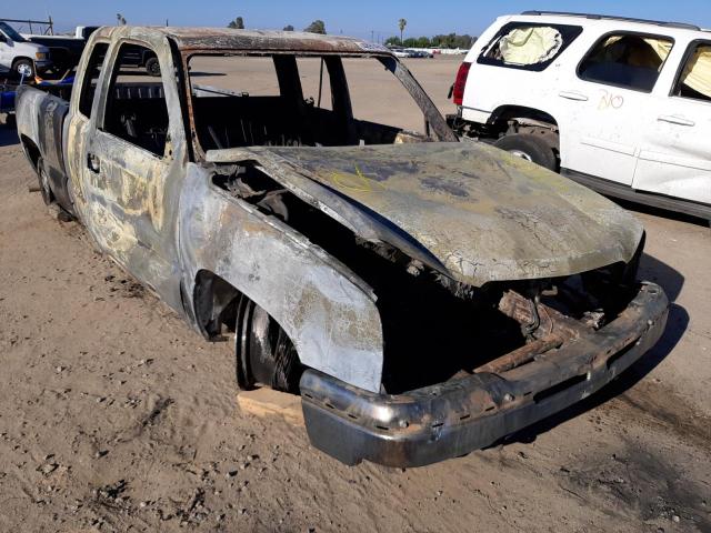CHEVROLET SILVERADO 2004 with VIN 1GCEC19V04E382654 - Photo from auction