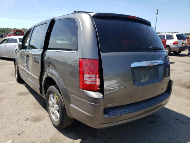 Photo 3 from auction – 2010 CHRYSLER TOWN & COU with VIN 2A4RR5D10AR241457
