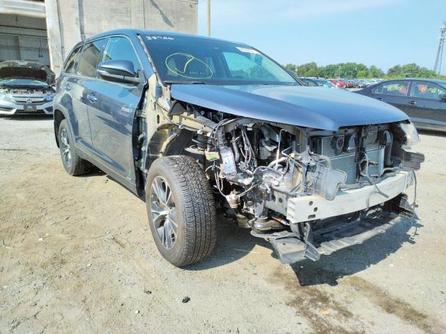 TOYOTA HIGHLANDER 2019 with VIN 5TDBGRFH8KS063322 - Photo from auction
