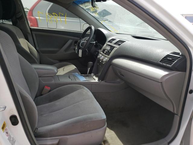 Photo 5 from auction – 2011 TOYOTA CAMRY BASE with VIN 4T1BF3EK4BU715986