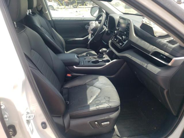 Photo 5 from auction – 2021 TOYOTA HIGHLANDER with VIN 5TDGZRAH2MS049913