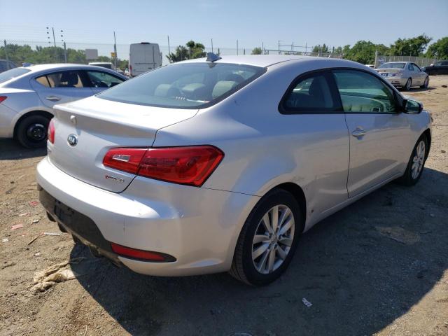 Photo 4 from auction – 2015 KIA FORTE EX with VIN KNAFX6A8XF5402758