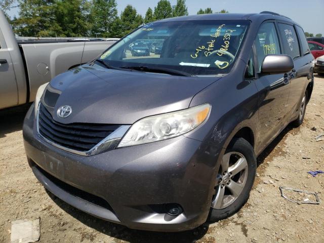 Photo 2 from auction – 2013 TOYOTA SIENNA LE with VIN 5TDKK3DC6DS299277