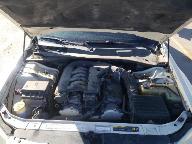 Photo 7 from auction – 2005 DODGE MAGNUM SXT with VIN 2D8FV48V35H689197