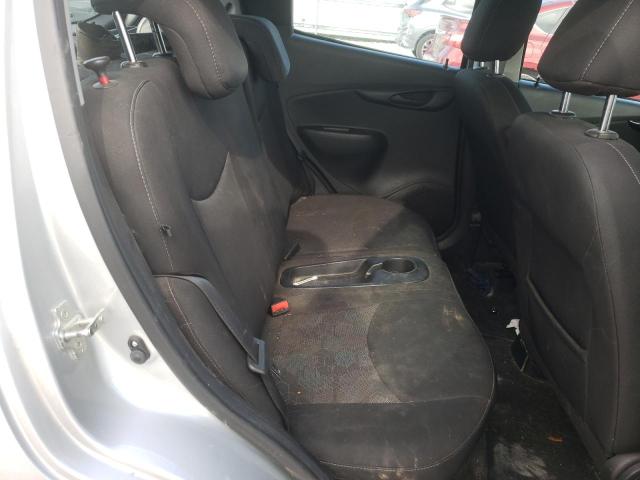 Photo 6 from auction – 2017 CHEVROLET SPARK 1LT with VIN KL8CD6SA5HC717796
