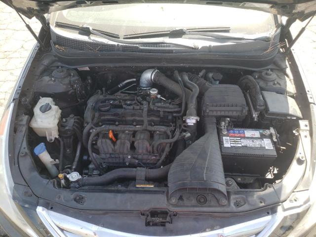 Photo 7 from auction – 2011 HYUNDAI SONATA SE with VIN 5NPEC4AB3BH192637