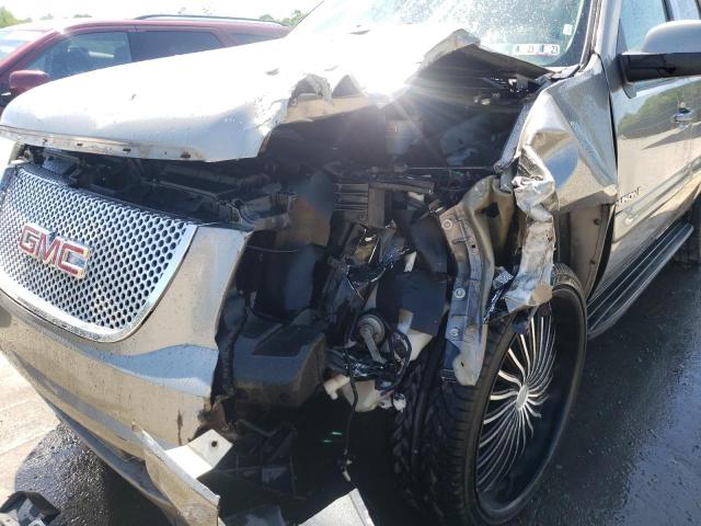 Photo 9 from auction – 2008 GMC YUKON with VIN 1GKFK130X8J127533
