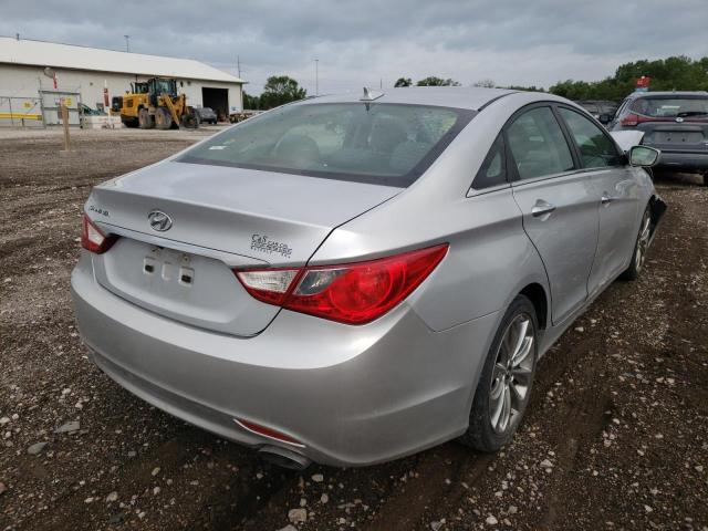 Photo 4 from auction – 2012 HYUNDAI SONATA SE with VIN 5NPEC4AC6CH444827