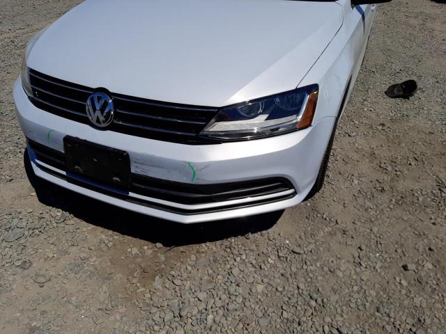 Photo 9 from auction – 2017 VOLKSWAGEN JETTA S with VIN 3VW2B7AJ4HM298822