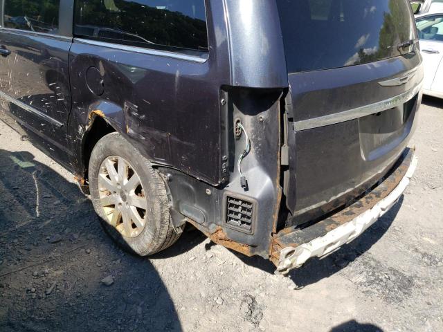 Photo 10 from auction – 2014 CHRYSLER TOWN & COU with VIN 2C4RC1BGXER176341
