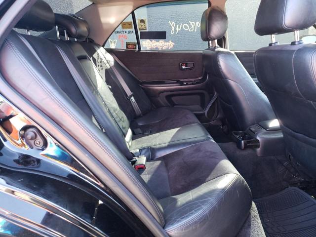 Photo 6 from auction – 2001 LEXUS IS 300 with VIN JTHBD182910018702