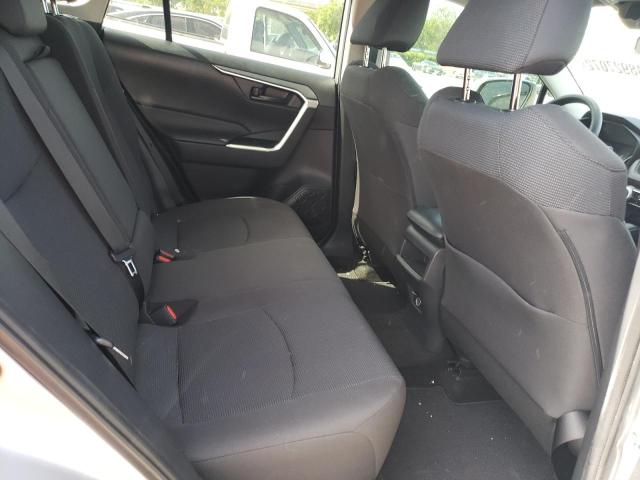 Photo 6 from auction – 2019 TOYOTA RAV4 LE with VIN 2T3K1RFVXKW057446