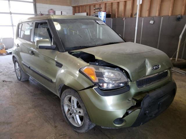 KIA SOUL + 2011 with VIN KNDJT2A25B7223913 - Photo from auction