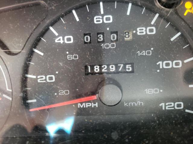 Photo 8 from auction – 2002 MERCURY SABLE with VIN 1MEFM50U82A651841