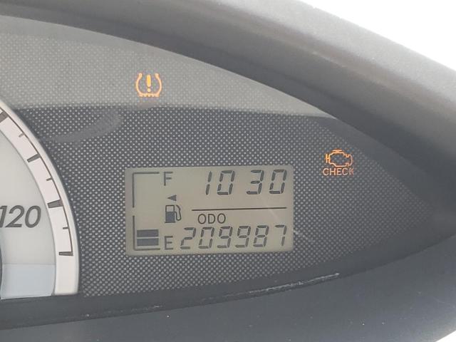 Photo 8 from auction – 2008 TOYOTA YARIS with VIN JTDBT923581283500