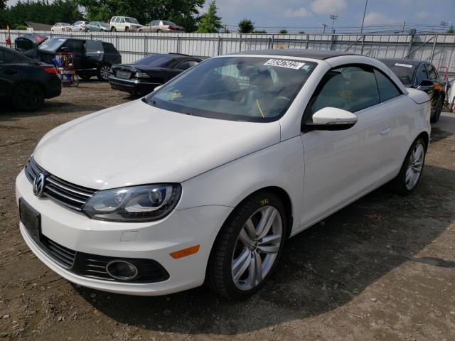 Photo 2 from auction – 2014 VOLKSWAGEN EOS LUX with VIN WVWFW8AH7EV002379