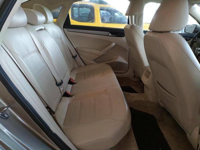 Photo 6 from auction – 2015 VOLKSWAGEN PASSAT S with VIN 1VWAT7A3XFC122883